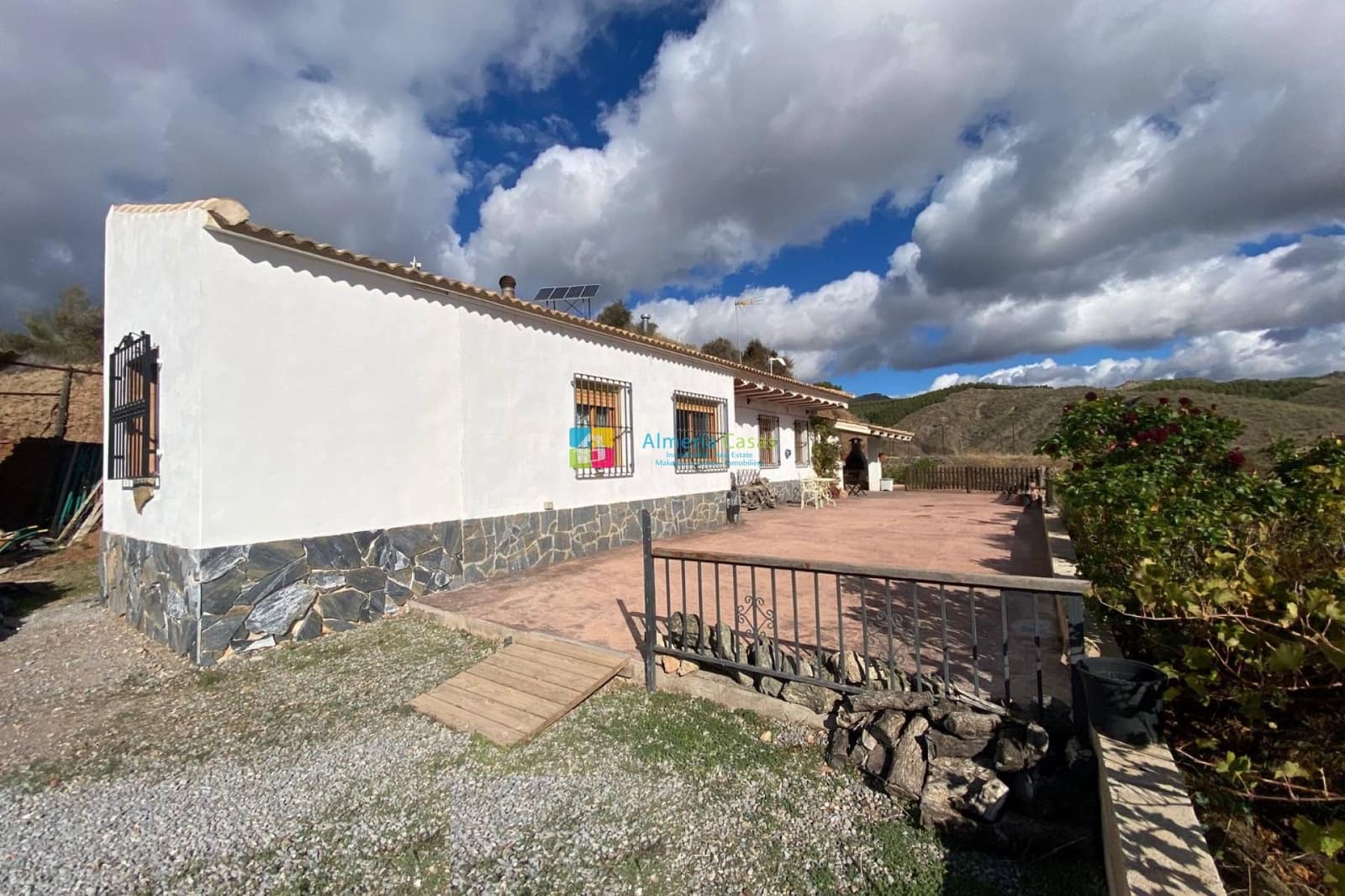 4 soveværelse Finca/Landehus til salg i Lucar med garage - € 129.000 (Ref: 9542002)