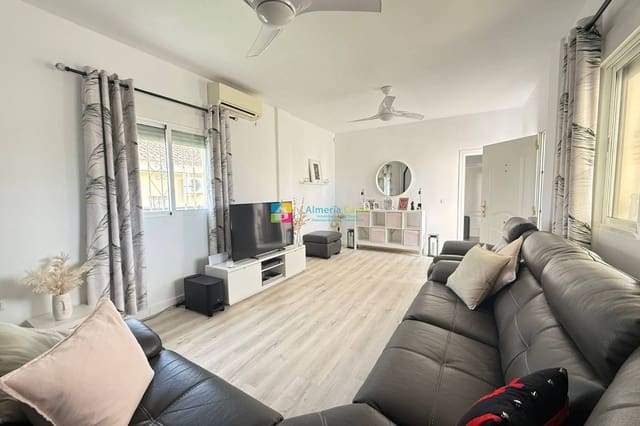 3 soveværelse Villa til salg i El Cucador, Zurgena med swimmingpool - € 295.000 (Ref: 9558927)