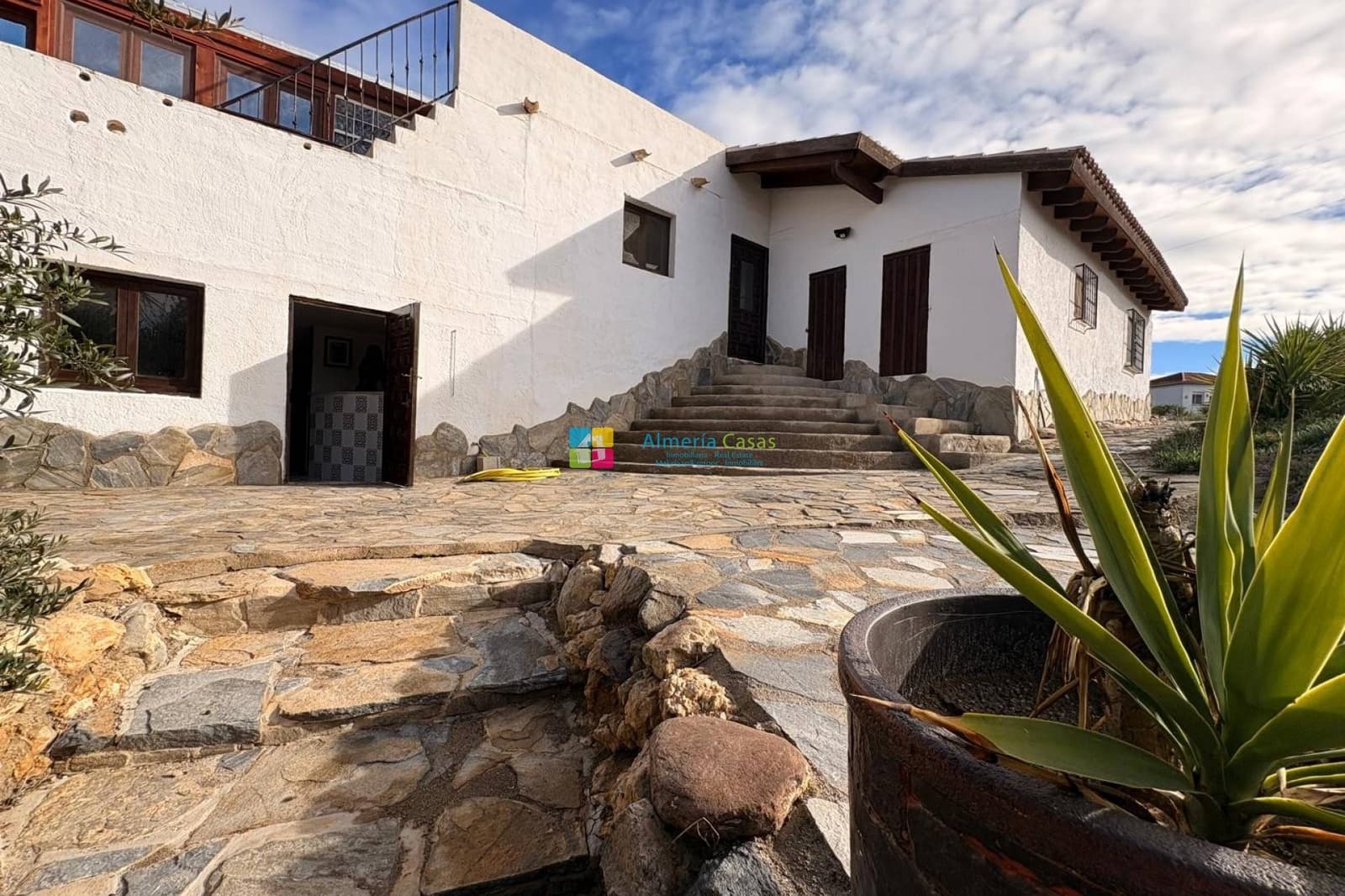 4 soverom Finca/Herregård til salgs i La Piedra Amarilla med garasje - € 285 000 (Ref: 9571915)