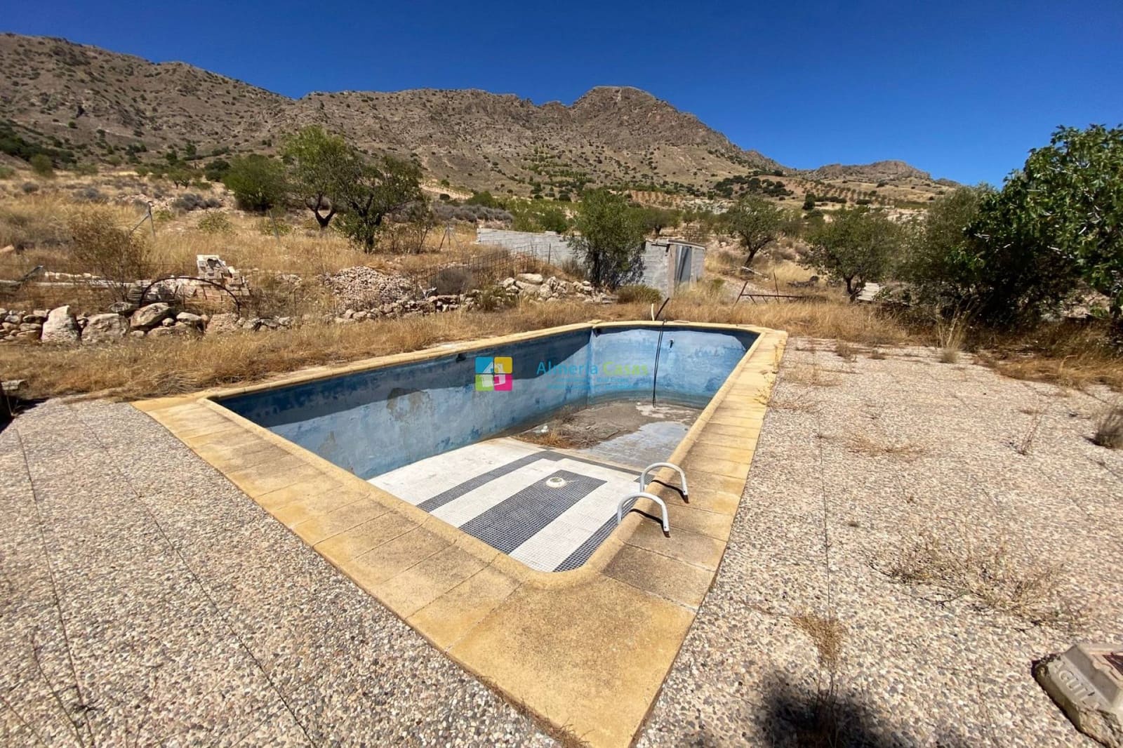 5 chambre Finca/Maison de Campagne à vendre à Saliente Alto avec piscine garage - 219 500 € (Ref: 9571917)