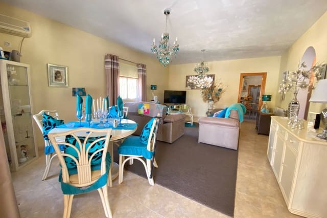 3 bedroom Villa for sale in Cantoria with pool - € 269,000 (Ref: 9571919)