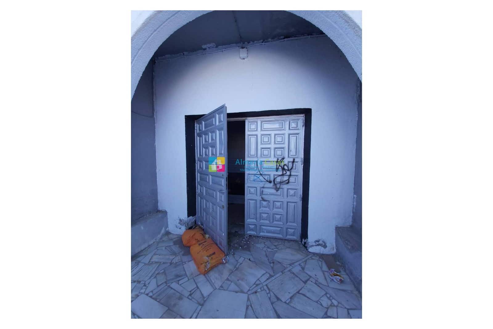 6 soverom Villa til salgs i Oria - € 290 000 (Ref: 9571920)