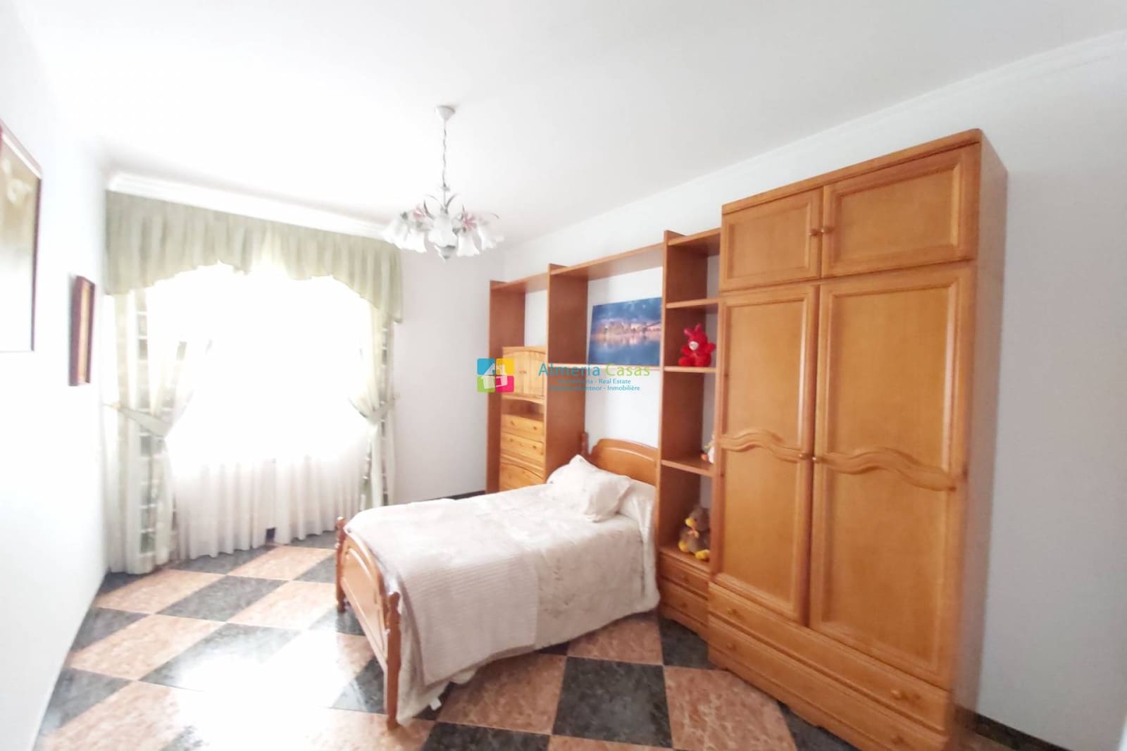 6 soverom Villa til salgs i Oria - € 290 000 (Ref: 9571920)