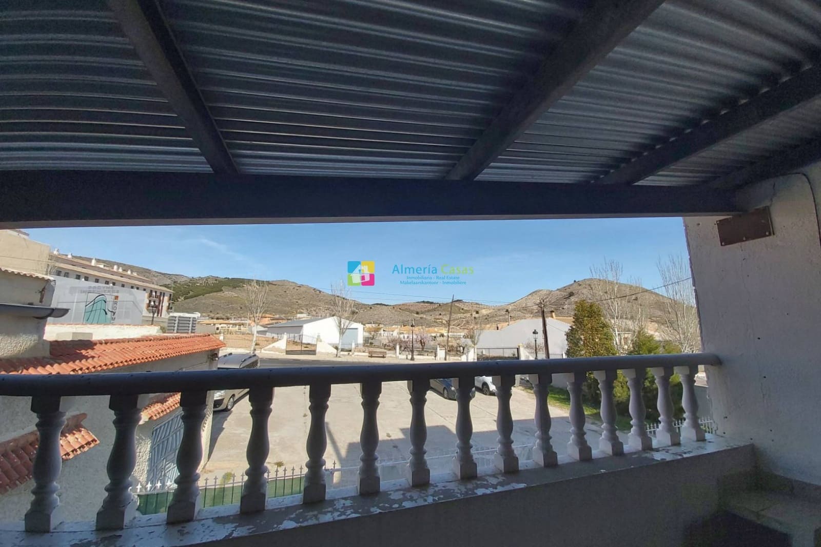 6 soverom Villa til salgs i Oria - € 290 000 (Ref: 9571920)