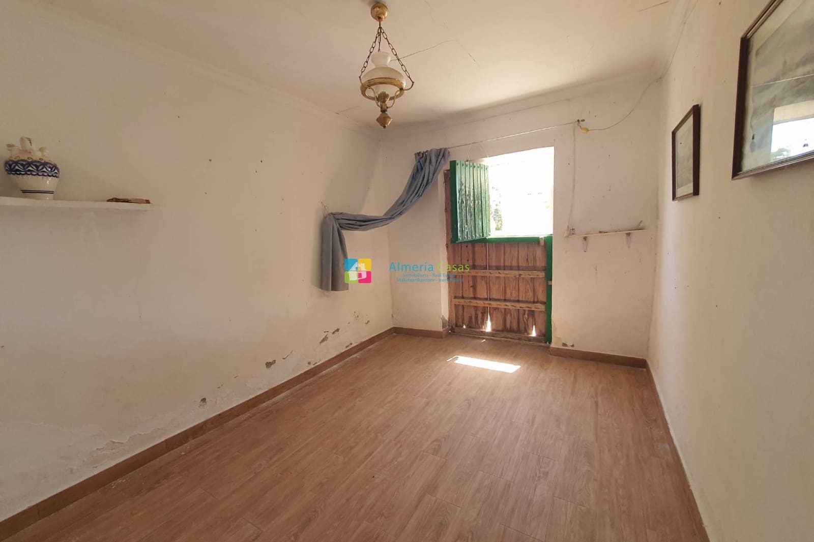 6 bedroom Finca/Country House for sale in La Concepcion - € 125,000 (Ref: 9571923)