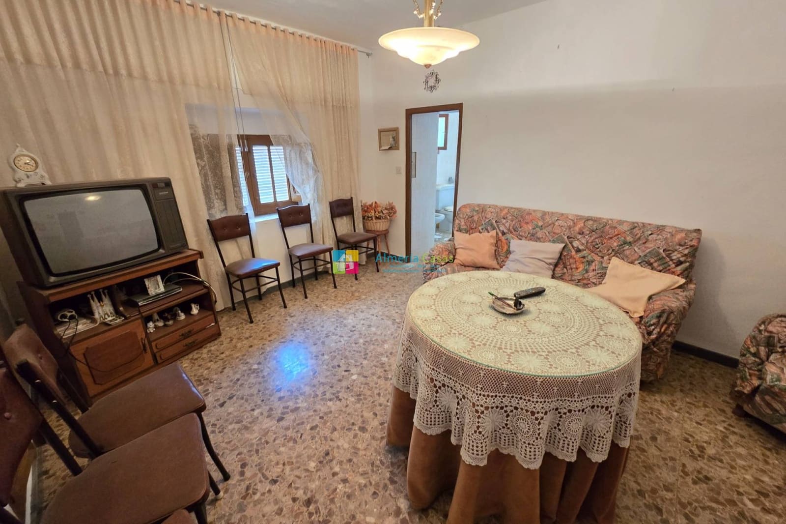 Casa de 4 habitaciones en Urrácal en venta - 38.000 € (Ref: 9580042)