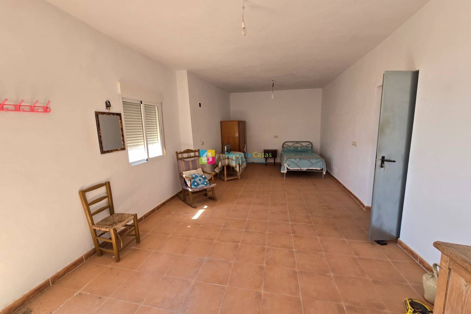 Casa de 4 habitaciones en Urrácal en venta - 38.000 € (Ref: 9580042)