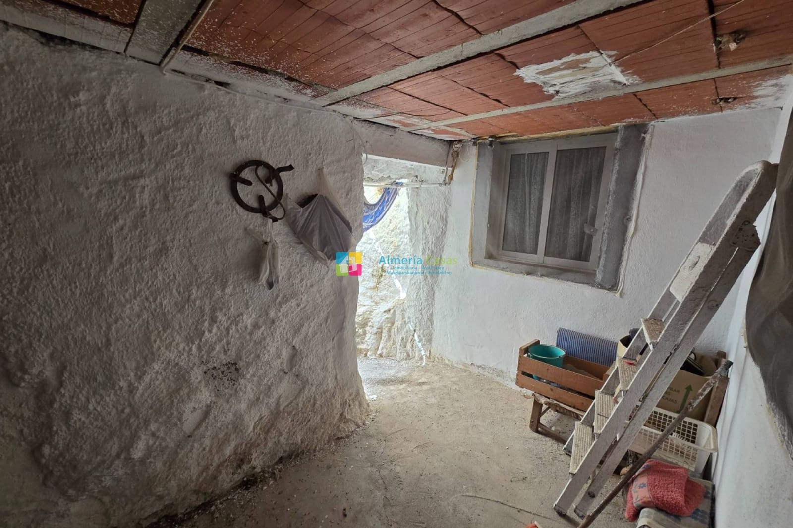 Casa de 4 habitaciones en Urrácal en venta - 38.000 € (Ref: 9580042)