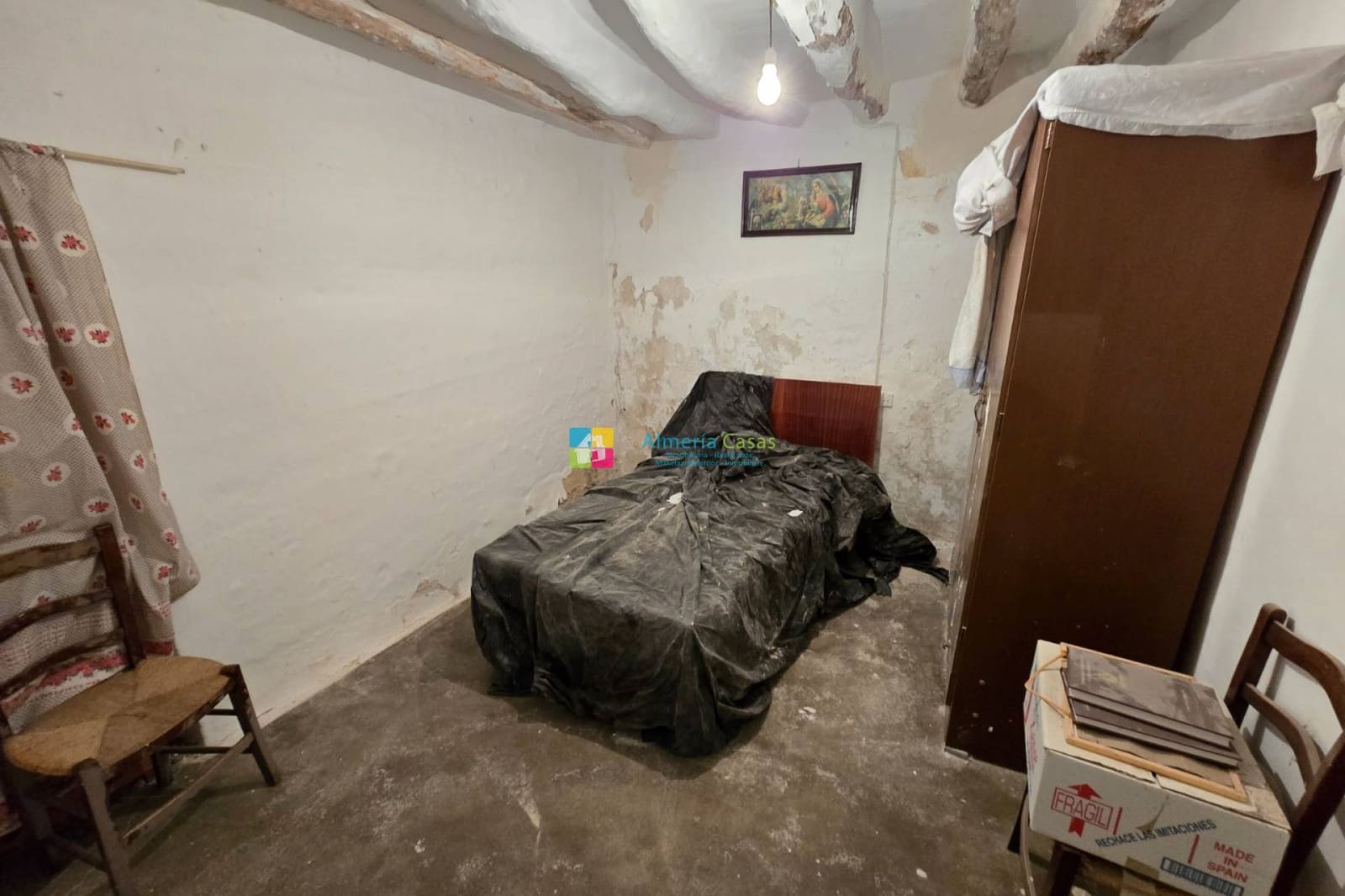 Casa de 4 habitaciones en Urrácal en venta - 38.000 € (Ref: 9580042)