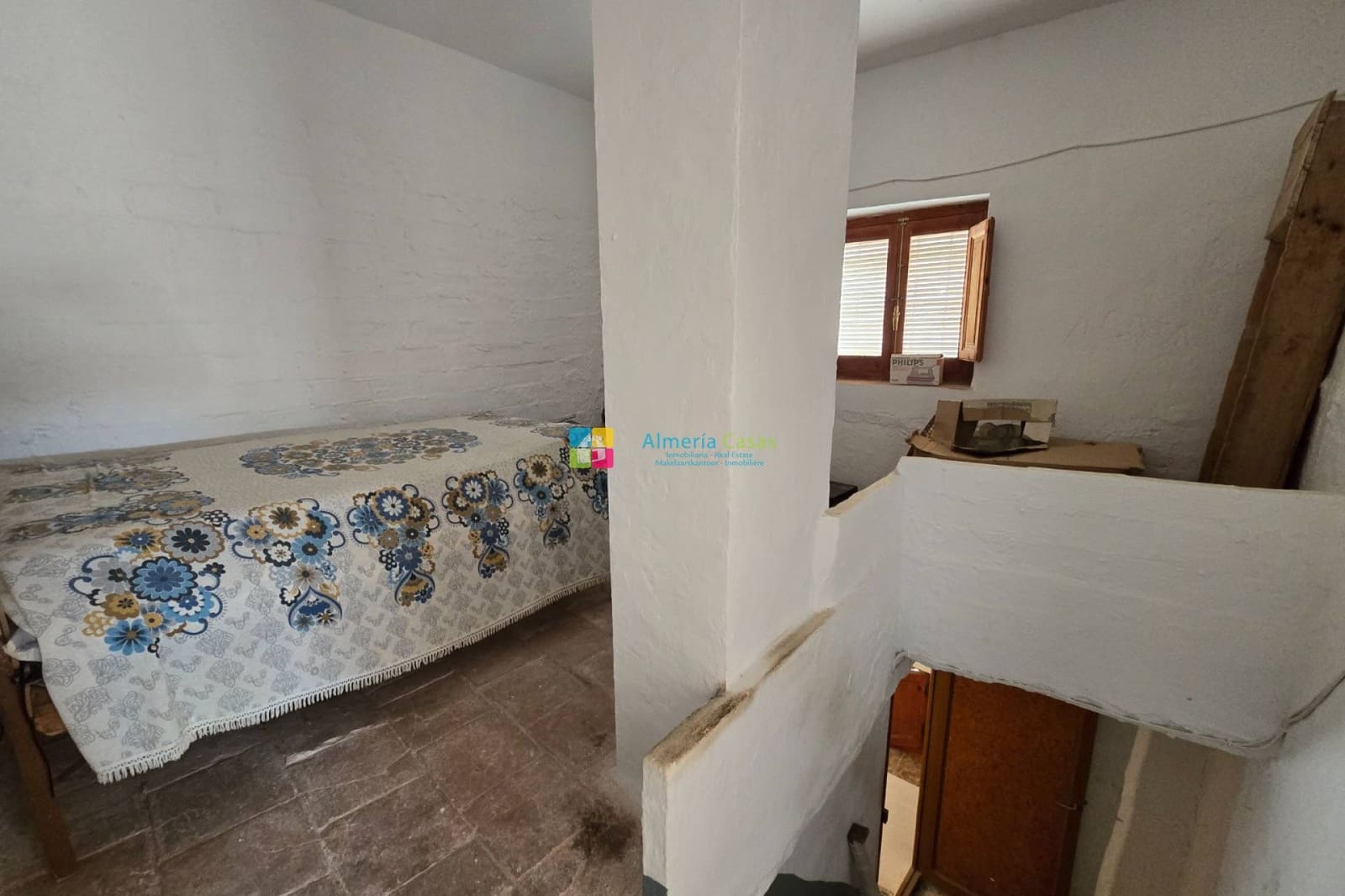 Casa de 4 habitaciones en Urrácal en venta - 38.000 € (Ref: 9580042)