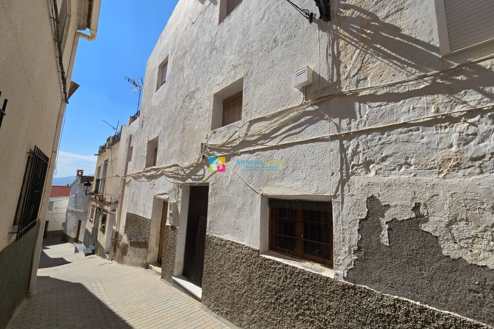 Casa de 4 habitaciones en Urrácal en venta - 38.000 € (Ref: 9580042)