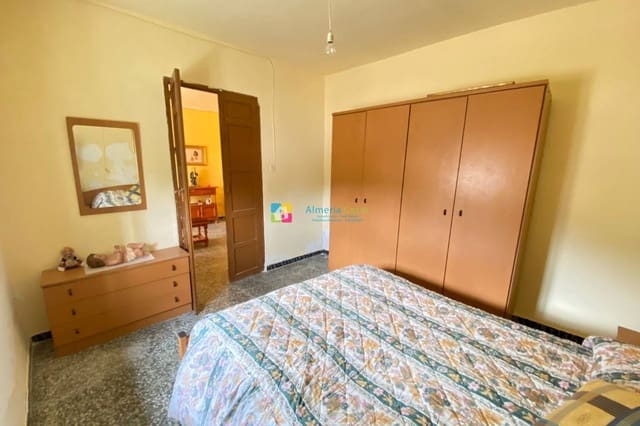 5 slaapkamer Finca/Landhuis te koop in Arboleas - € 95.000 (Ref: 9580043)