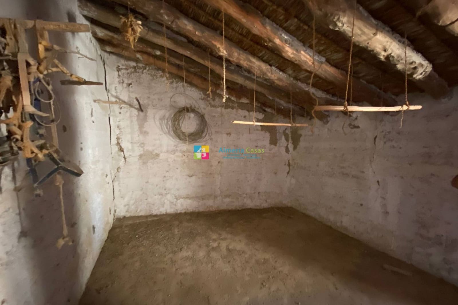 Casa de 3 habitaciones en Pocicas en venta - 74.000 € (Ref: 9580045)