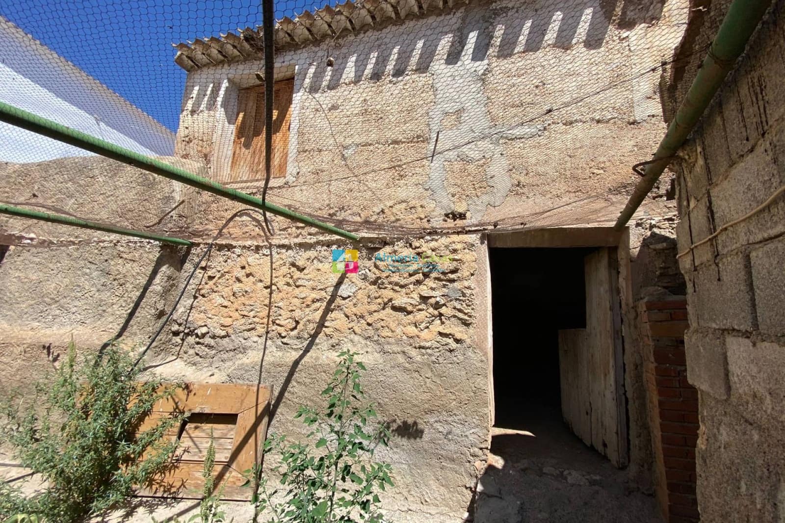 Casa de 3 habitaciones en Pocicas en venta - 74.000 € (Ref: 9580045)