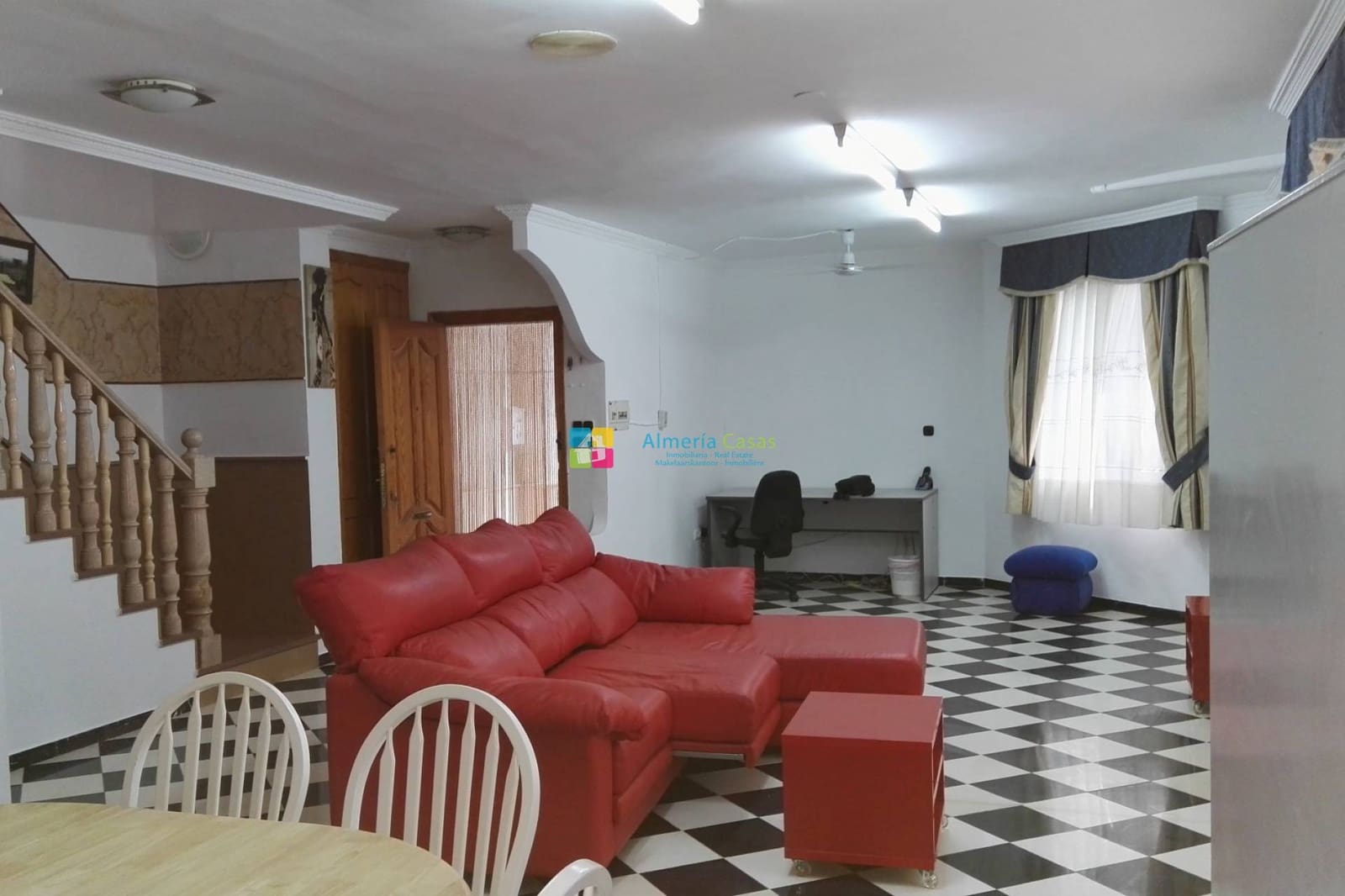 Casa de 3 habitaciones en Fines en venta - 95.000 € (Ref: 9583489)