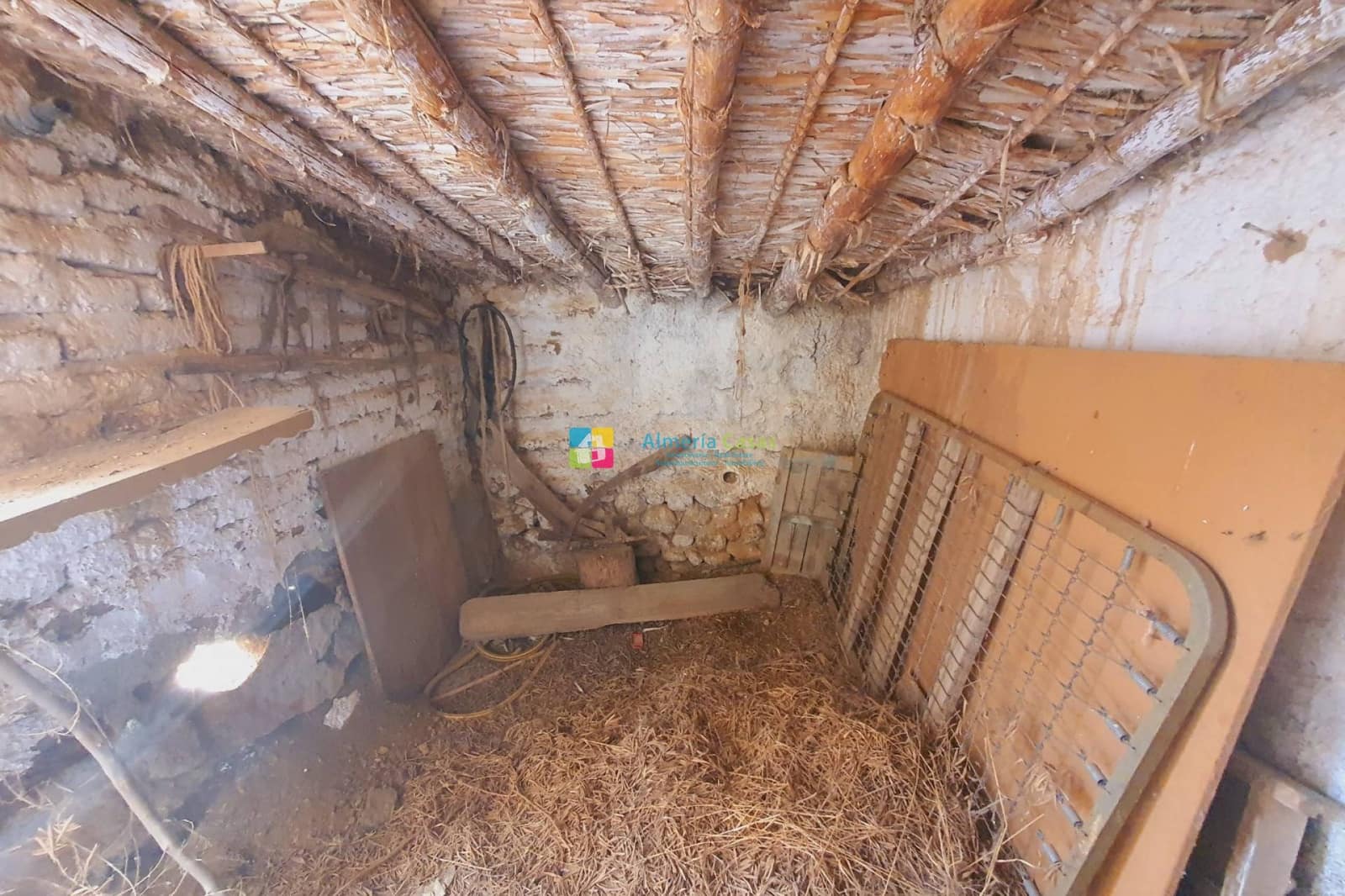 3 slaapkamer Finca/Landhuis te koop in Pocicas met garage - € 58.950 (Ref: 9583492)