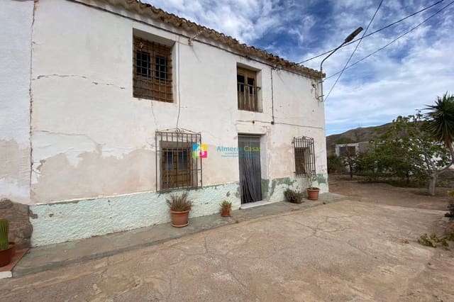 5 slaapkamer Finca/Landhuis te koop in Cantoria - € 125.000 (Ref: 9588132)