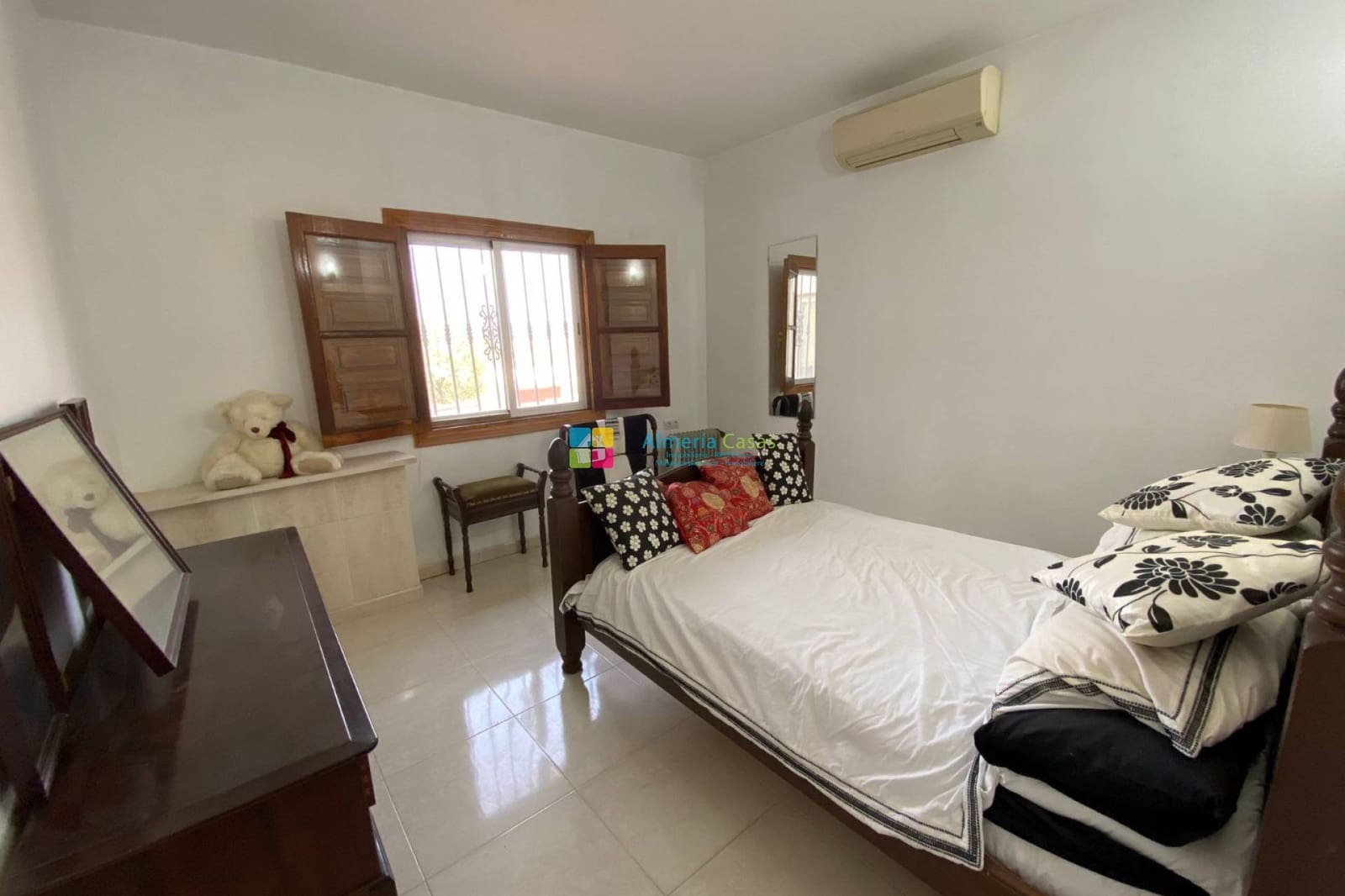 3 Zimmer Villa zu verkaufen in Arroyo Medina mit Pool Garage - 275.000 € (Ref: 9588133)