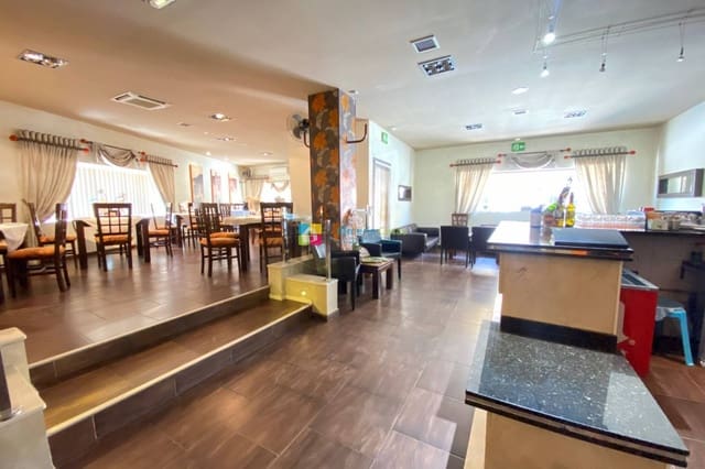 Komercyjne na sprzedaż w Albox - 64 950 € (Ref: 9588279)