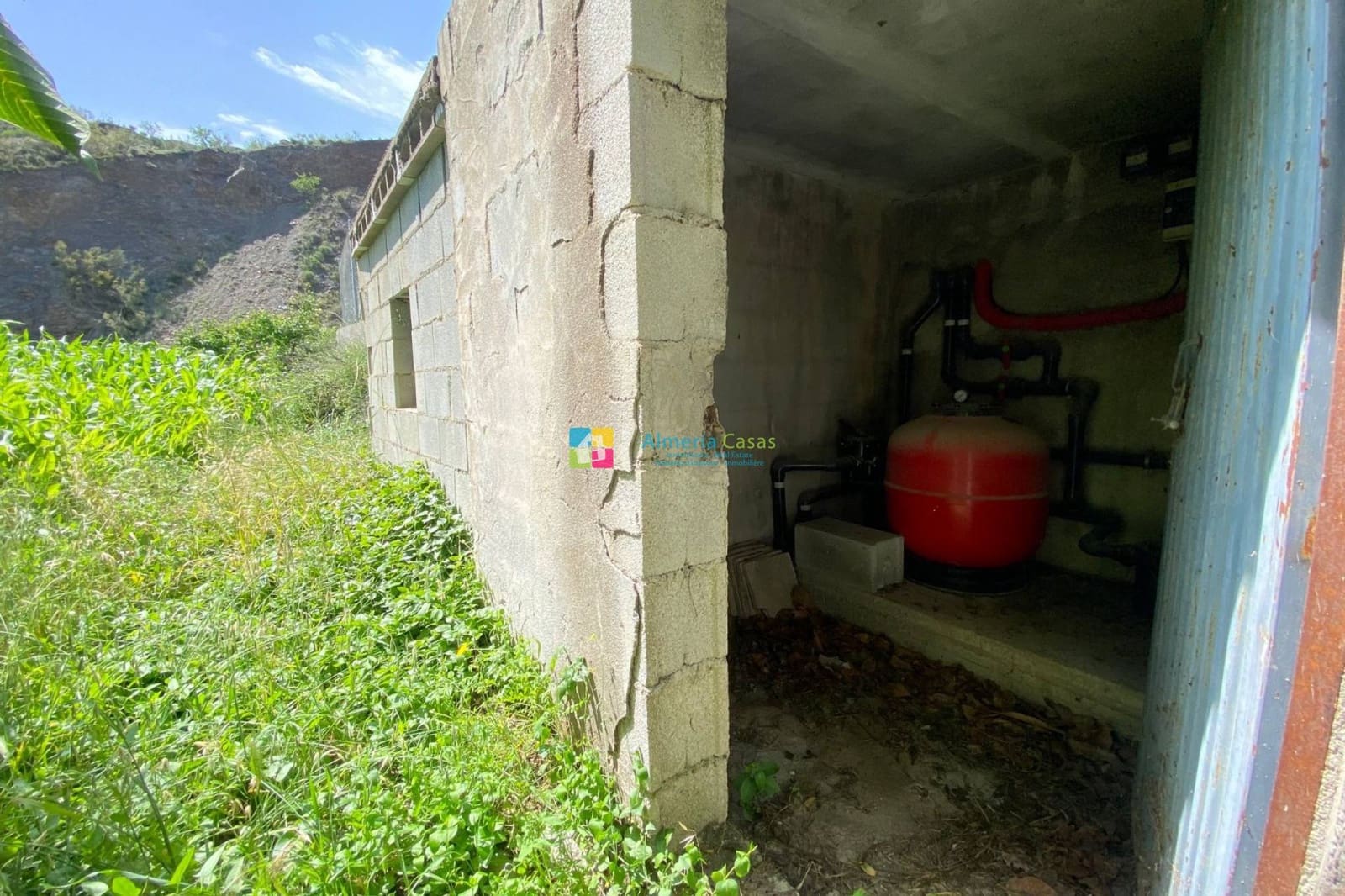 5 makuuhuone Huvila myytävänä paikassa Lucar mukana uima-altaan 
autotalli - 249 000 € (Ref: 9596864)