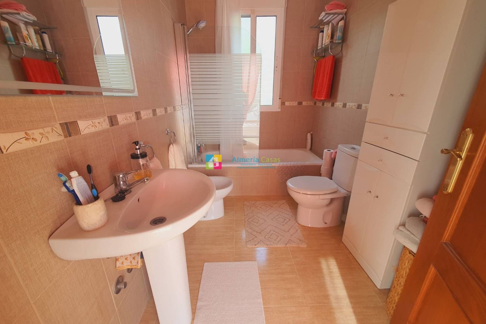 4 makuuhuone Huvila myytävänä paikassa Arboleas - 349 950 € (Ref: 9602982)