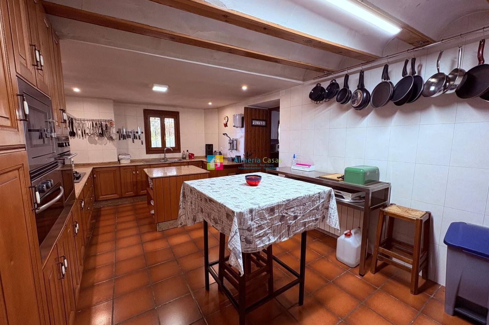 6 quarto Quinta/Casa Rural para venda em Chirivel - 530 000 € (Ref: 9602986)