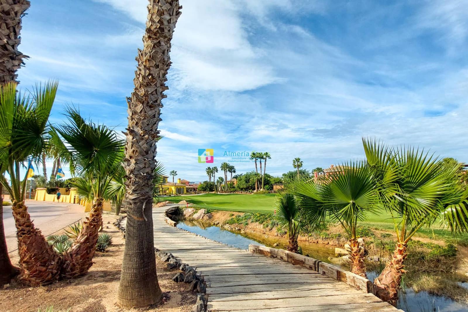 4 soveværelse Villa til salg i Cuevas del Almanzora med swimmingpool - € 420.000 (Ref: 9609517)