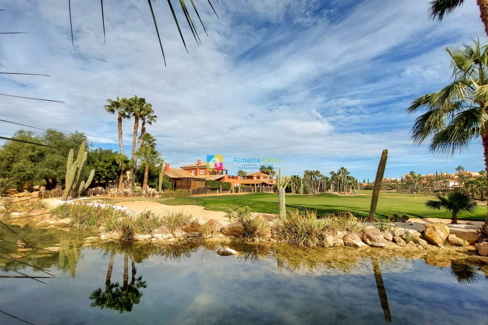 4 soveværelse Villa til salg i Cuevas del Almanzora med swimmingpool - € 420.000 (Ref: 9609517)