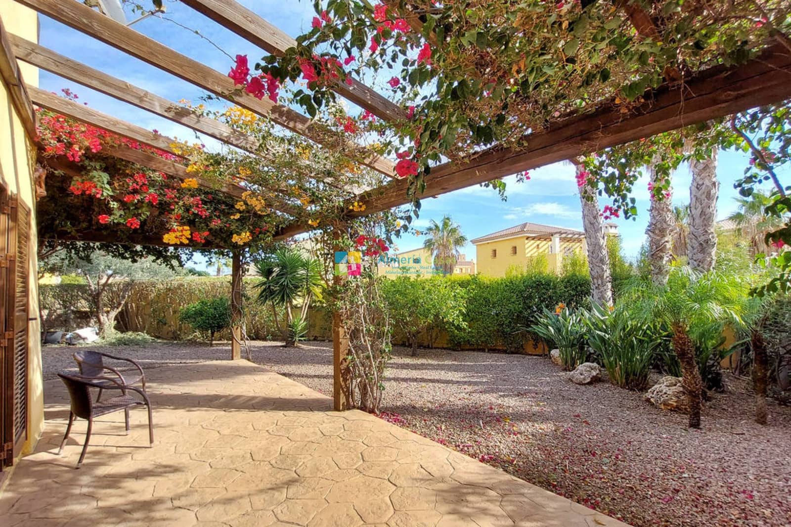 4 soveværelse Villa til salg i Cuevas del Almanzora med swimmingpool - € 420.000 (Ref: 9609517)