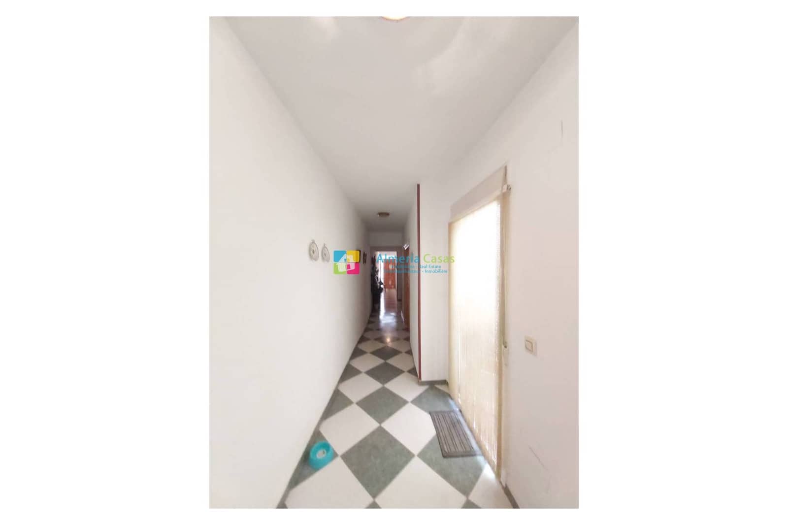 6 soveværelse Byhus til salg i Albanchez - € 95.000 (Ref: 9618078)