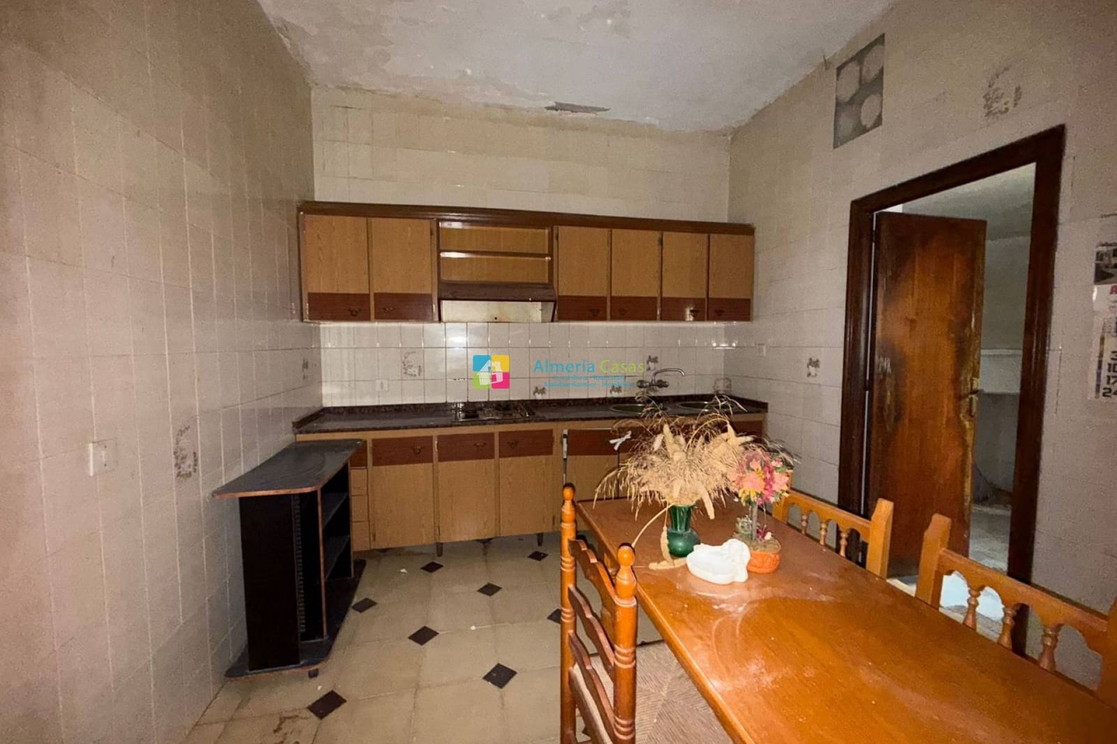 4 soveværelse Byhus til salg i Fines - € 65.000 (Ref: 9618081)