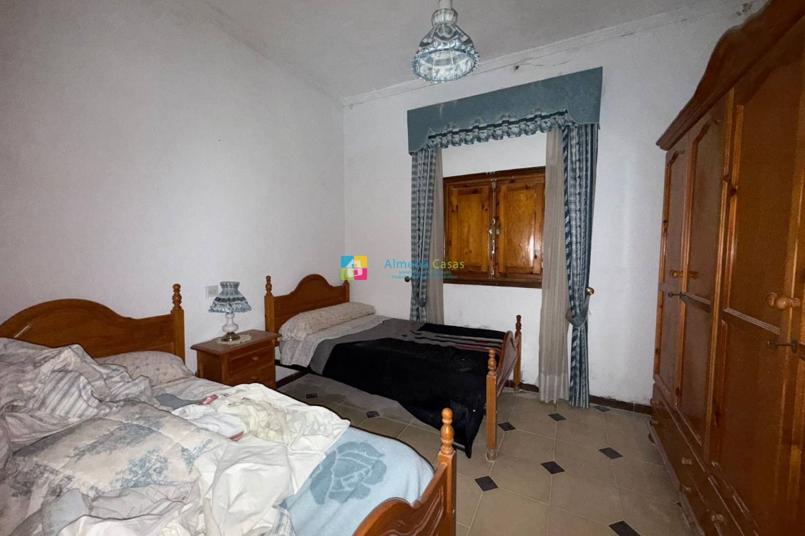 4 soveværelse Byhus til salg i Fines - € 65.000 (Ref: 9618081)