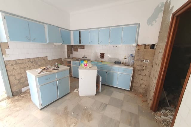 Casa de 6 habitaciones en Olula del Río en venta - 81.500 € (Ref: 9628151)