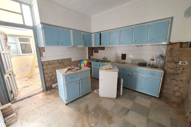 Casa de 6 habitaciones en Olula del Río en venta - 81.500 € (Ref: 9628151)