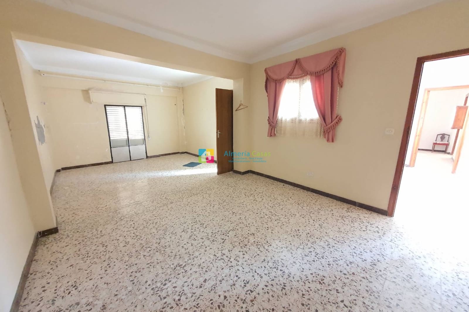 6 chambre Maison de Ville à vendre à Olula del Rio - 81 500 € (Ref: 9628151)