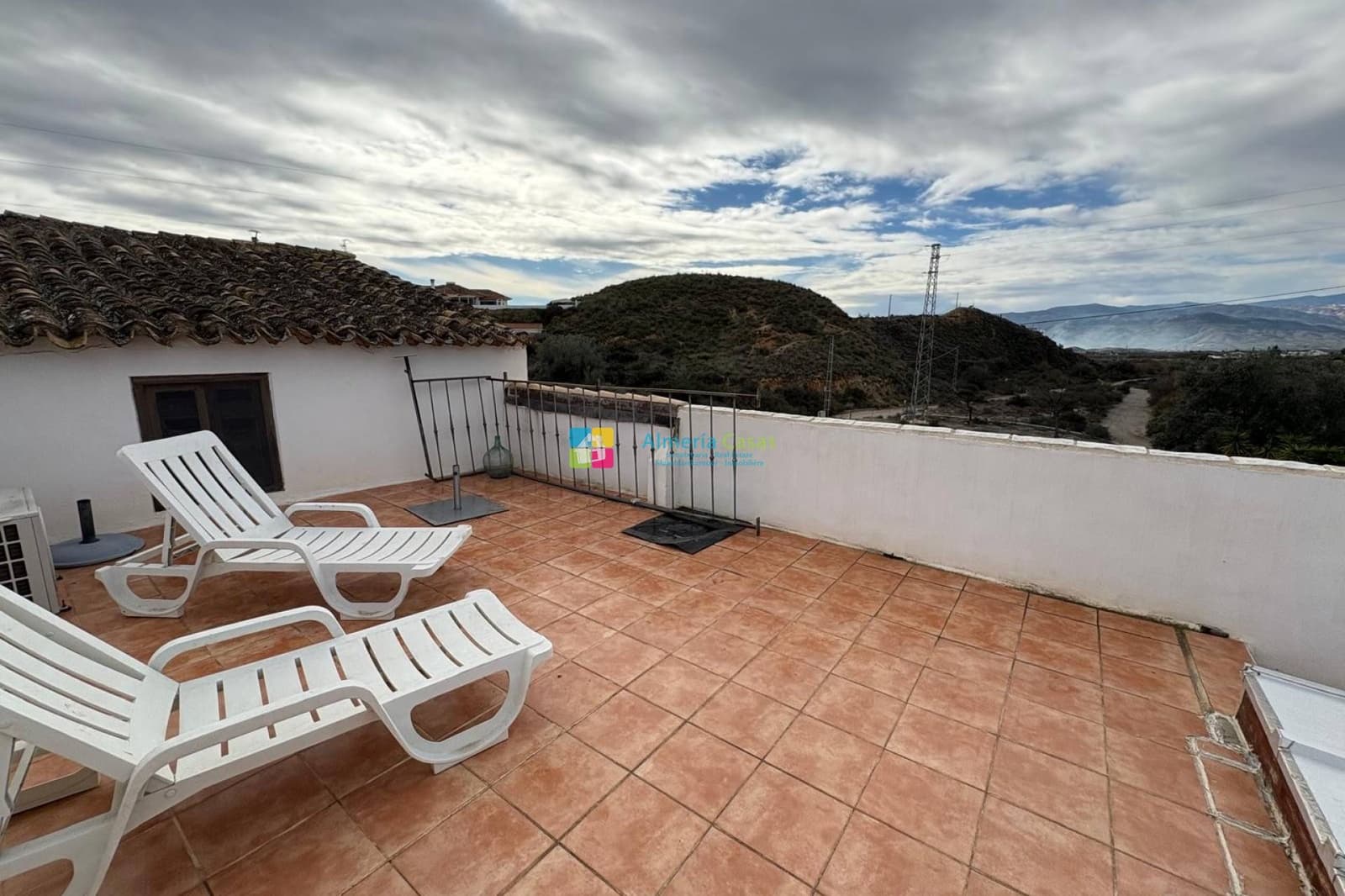 4 slaapkamer Finca/Landhuis te koop in La Piedra Amarilla - € 285.000 (Ref: 9640983)