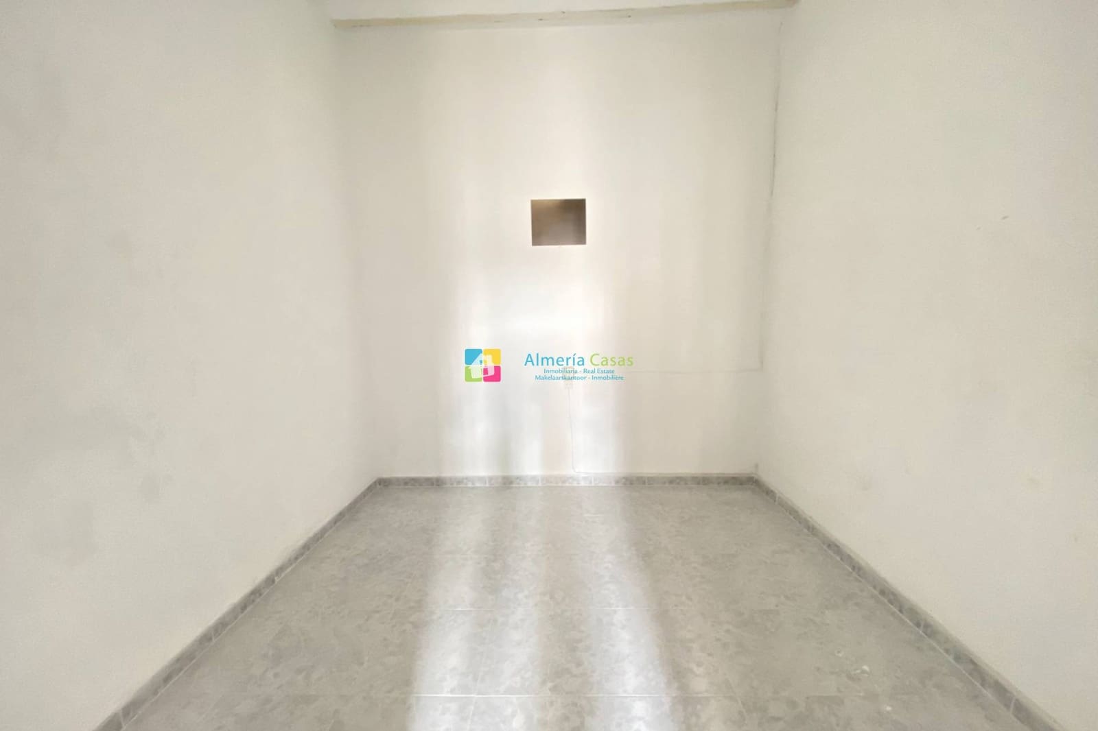 6 sovrum Hus till salu i Los Llanos (Zurgena) - 150 000 € (Ref: 9640985)