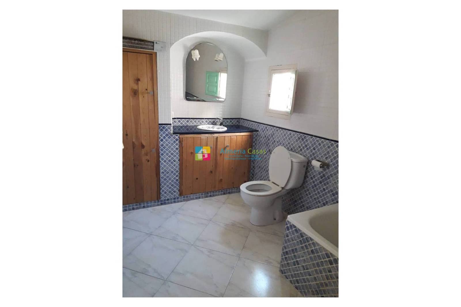 7 slaapkamer Finca/Landhuis te koop in Cantoria met zwembad - € 299.995 (Ref: 9645954)