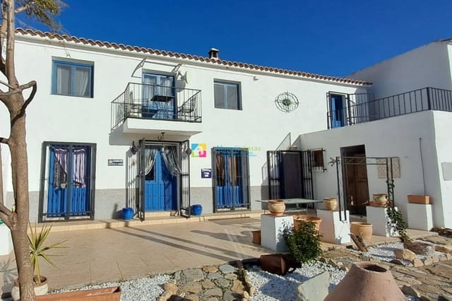 7 slaapkamer Finca/Landhuis te koop in Cantoria met zwembad - € 299.995 (Ref: 9645954)