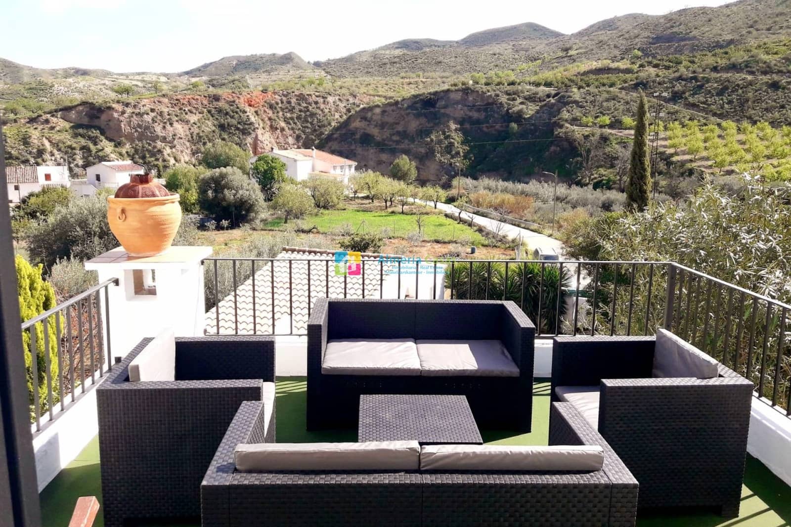 7 slaapkamer Finca/Landhuis te koop in Cantoria met zwembad - € 299.995 (Ref: 9645954)