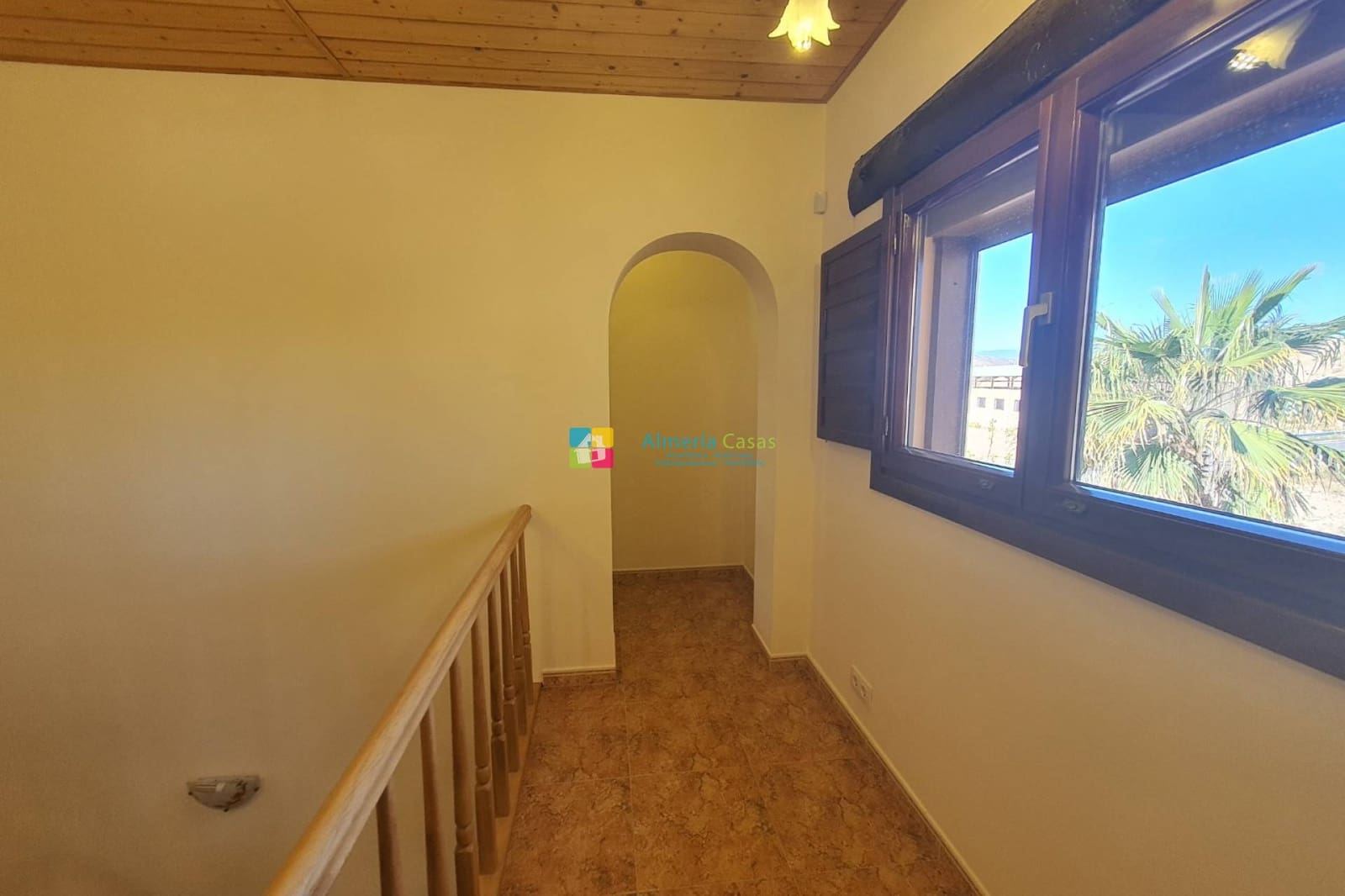 3 bedroom Villa for sale in El Cucador with pool - € 299,000 (Ref: 9650282)