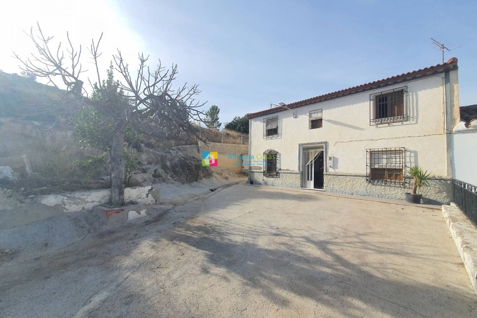 Finca/Casa Rural de 4 habitaciones en Arboleas en venta - 119.999 € (Ref: 9665286)