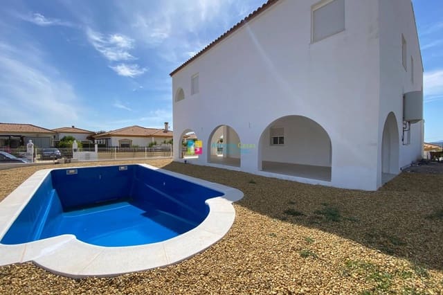 4 Zimmer Villa zu verkaufen in Zurgena mit Pool - 294.000 € (Ref: 9672130)