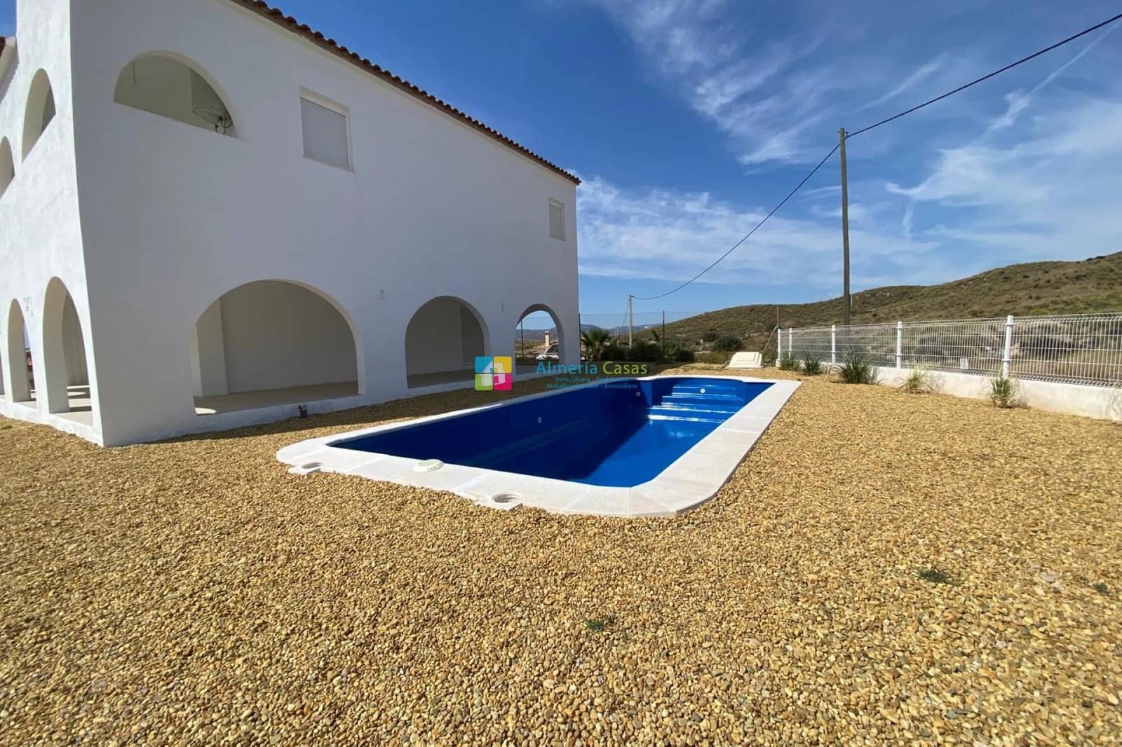 4 Zimmer Villa zu verkaufen in Zurgena mit Pool - 294.000 € (Ref: 9672130)