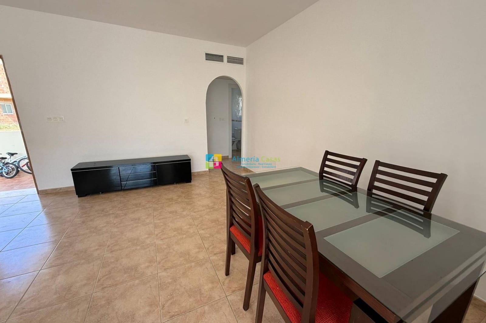 3 bedroom Villa for sale in Sorbas - € 139,000 (Ref: 9675965)