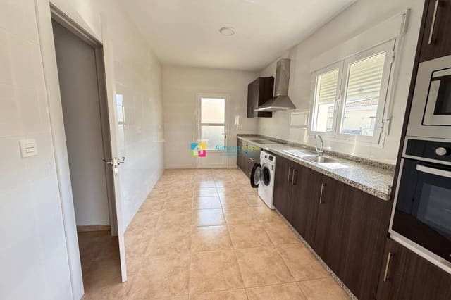 3 bedroom Villa for sale in Sorbas - € 139,000 (Ref: 9675965)