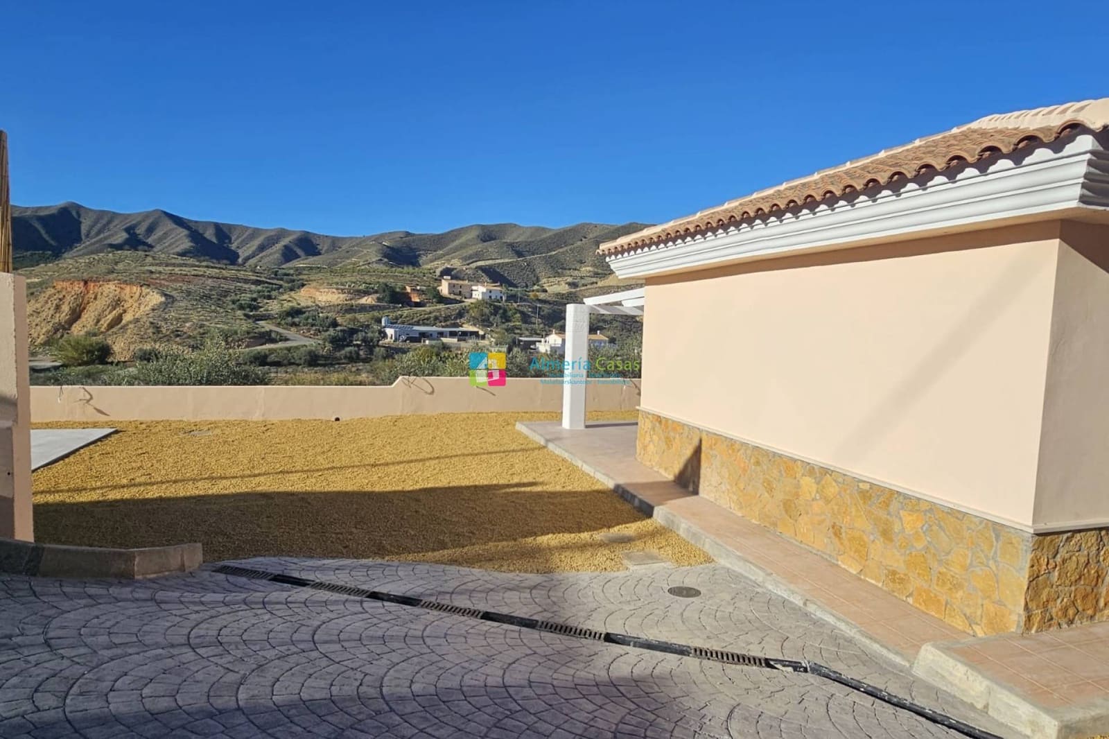 3 Zimmer Villa zu verkaufen in Arboleas mit Pool - 255.000 € (Ref: 9678165)