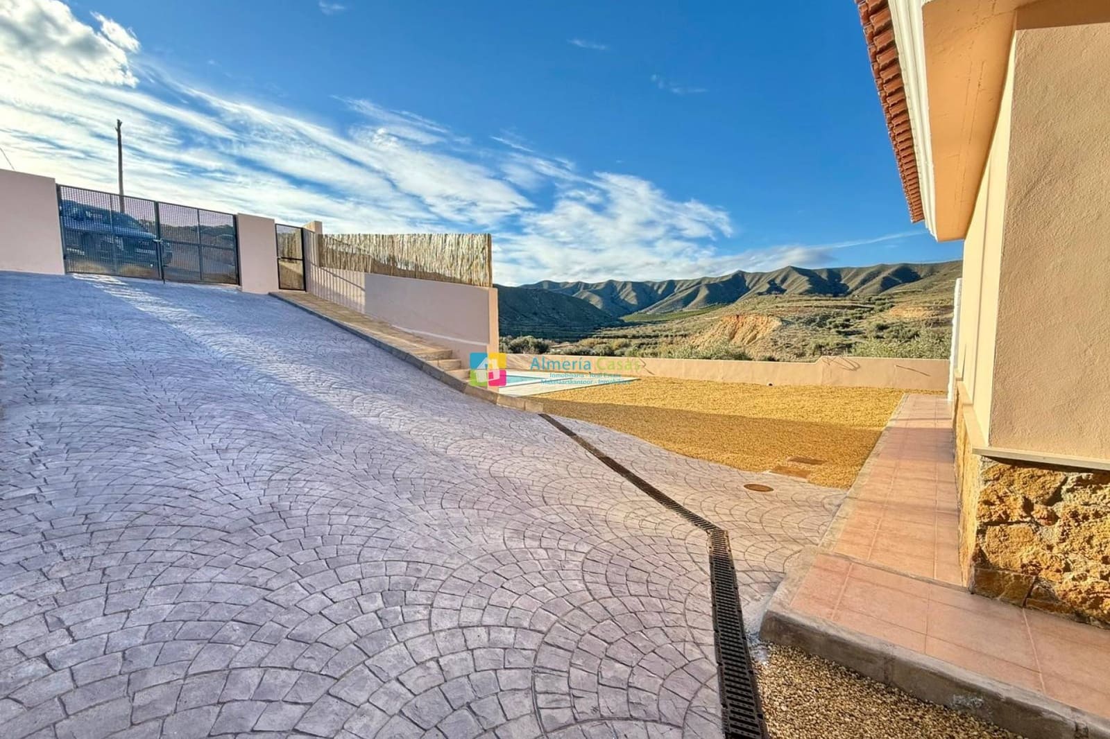 3 Zimmer Villa zu verkaufen in Arboleas mit Pool - 255.000 € (Ref: 9678165)