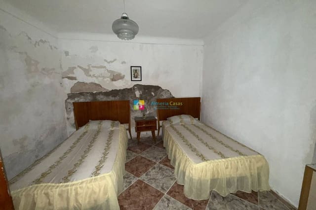 6 quarto Casa em Banda para venda em Fines - 68 000 € (Ref: 9684250)