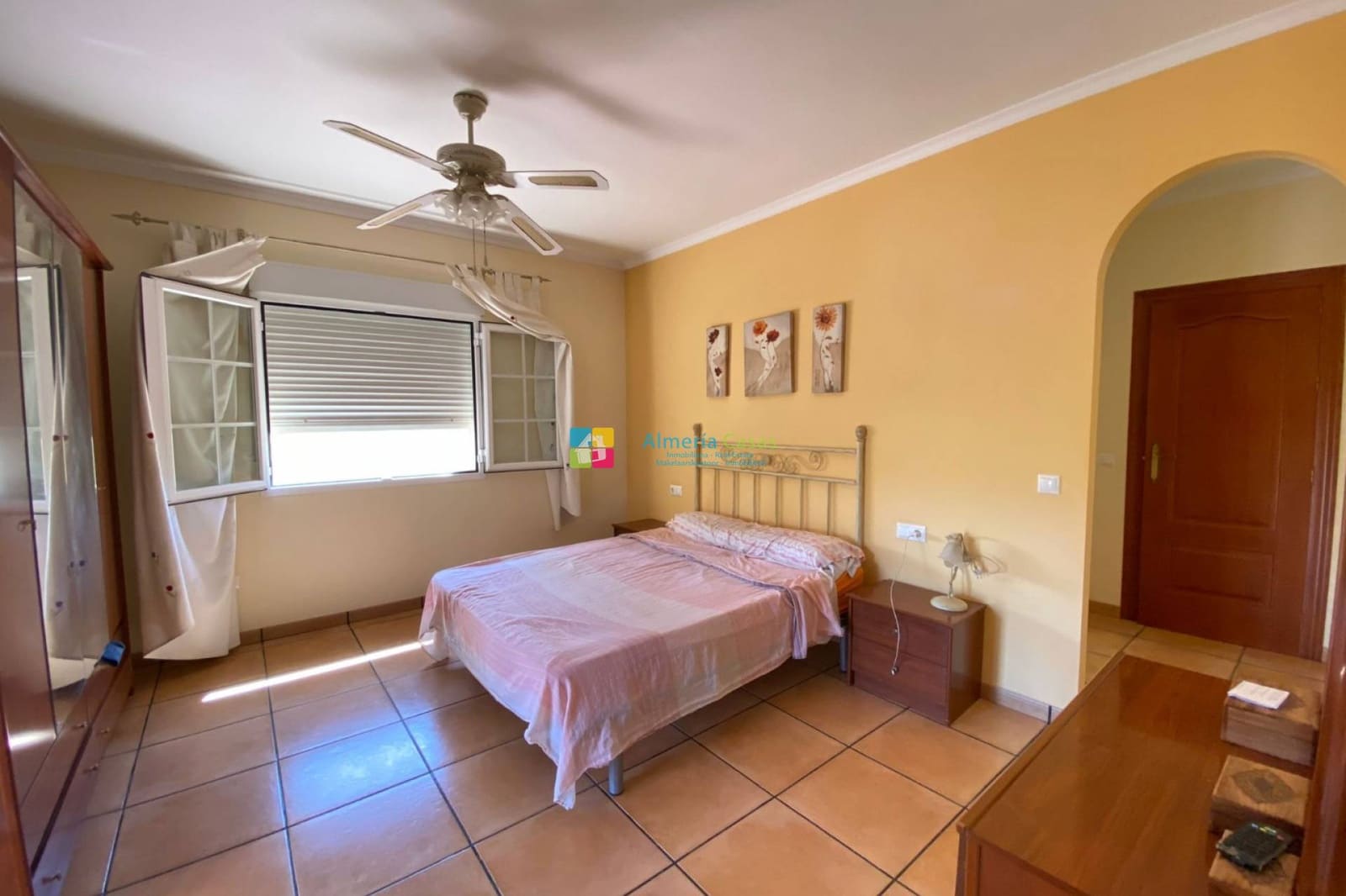 4 bedroom Villa for sale in Cuevas del Almanzora - € 295,000 (Ref: 9684252)